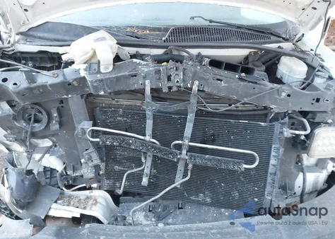 2011 Chevrolet Express 2500 Work Van z USA, uszkodzony, nr VIN 1GCWGFBA7B1166589